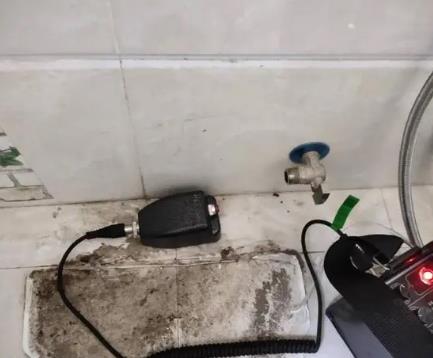 山海关屋顶漏水维修公司分享下卫生间漏水的危害及解决方法